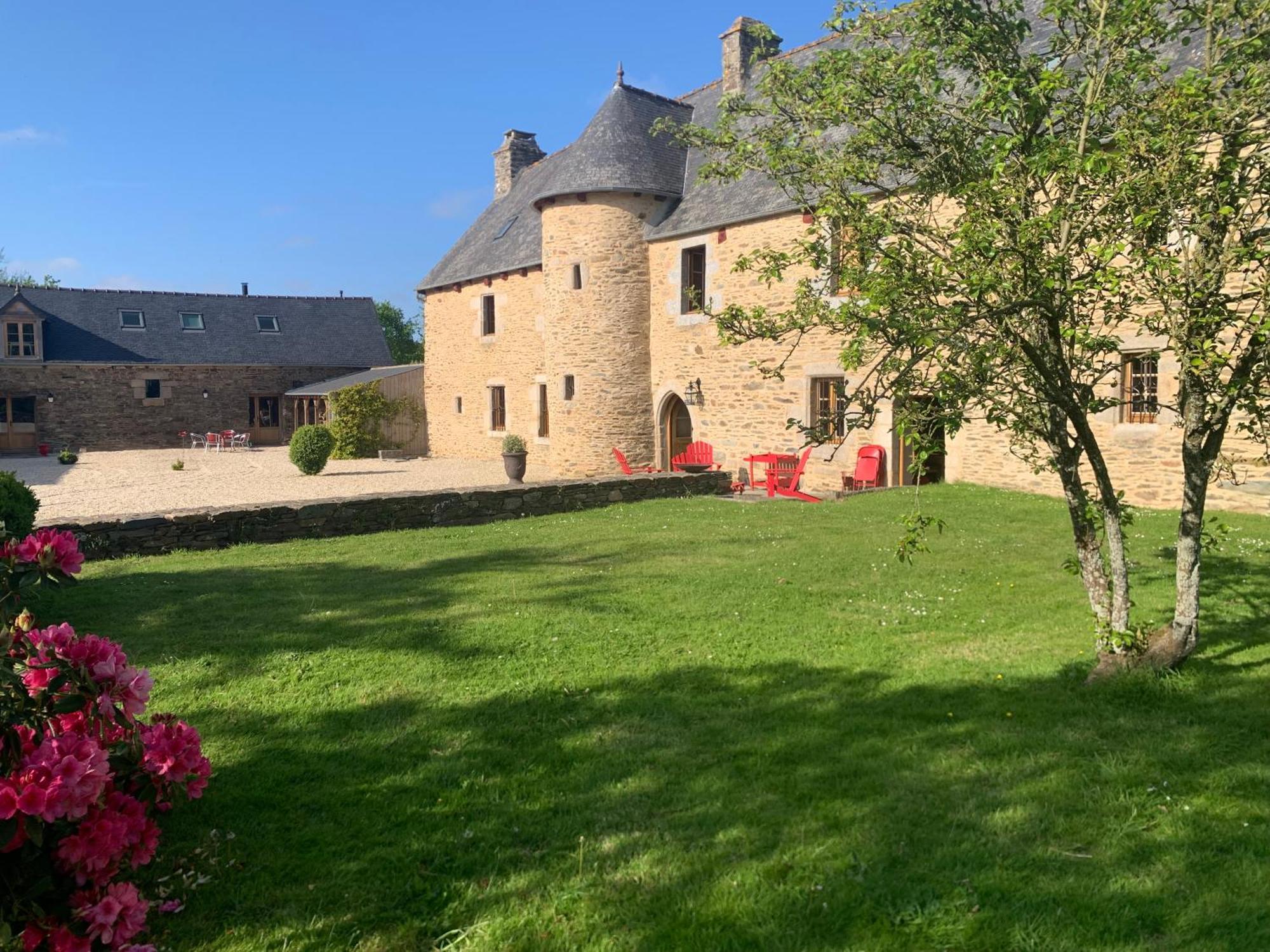 Le Nid Du Manoir Du Cosquer Villa La Roche-Derrien Eksteriør bilde